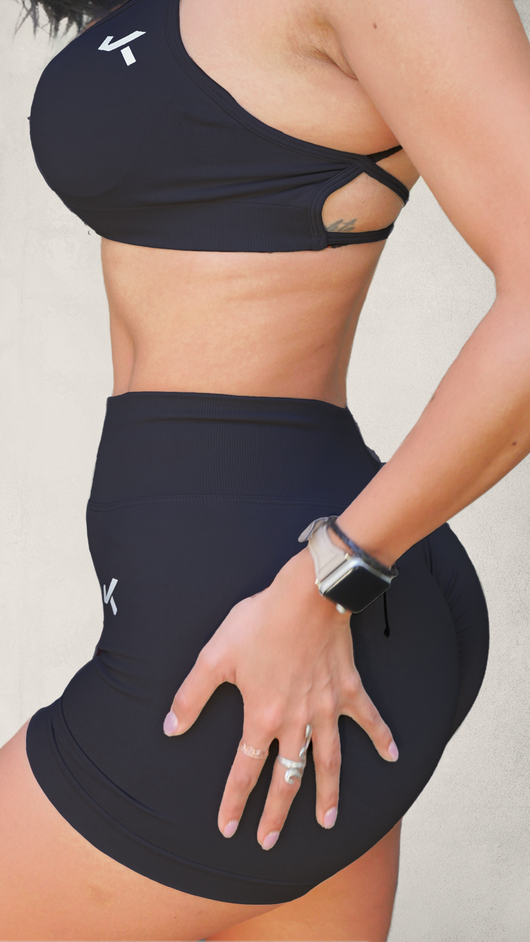 Short BALANCE Scrunch Sin Costuras - Gris